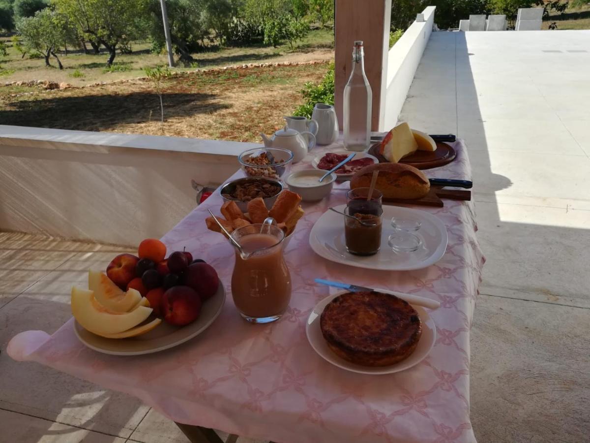 Lem Lem B&B Остуні Екстер'єр фото