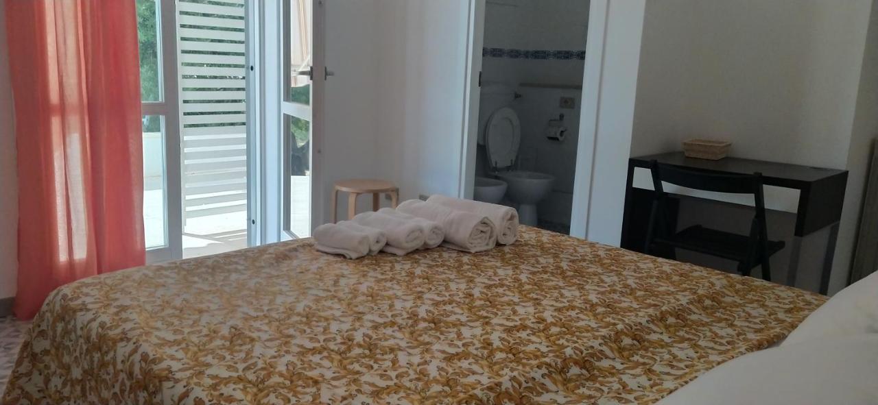 Lem Lem B&B Остуні Екстер'єр фото